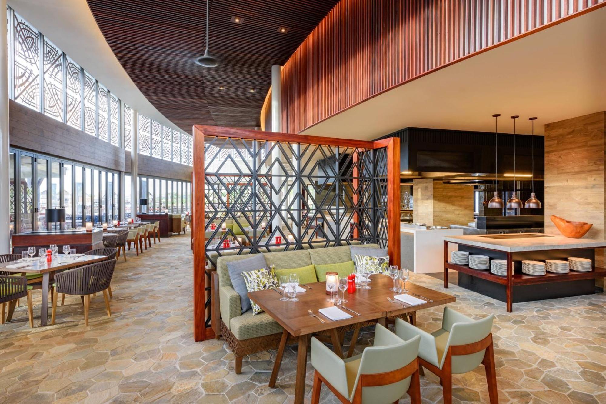 Fiji Marriott Resort Momi Bay Zewnętrze zdjęcie The restaurant