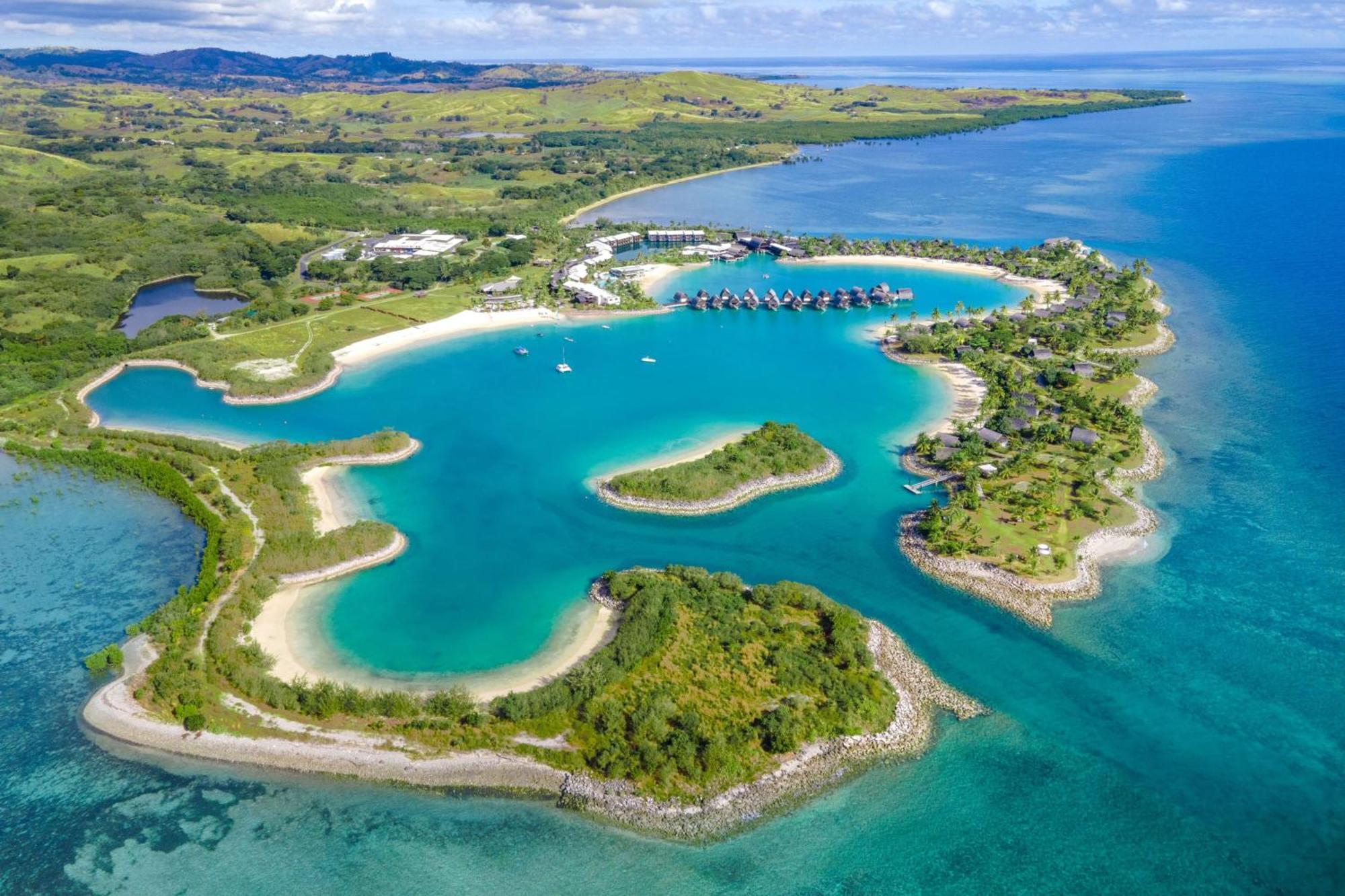 Fiji Marriott Resort Momi Bay Zewnętrze zdjęcie Aerial view of the resort