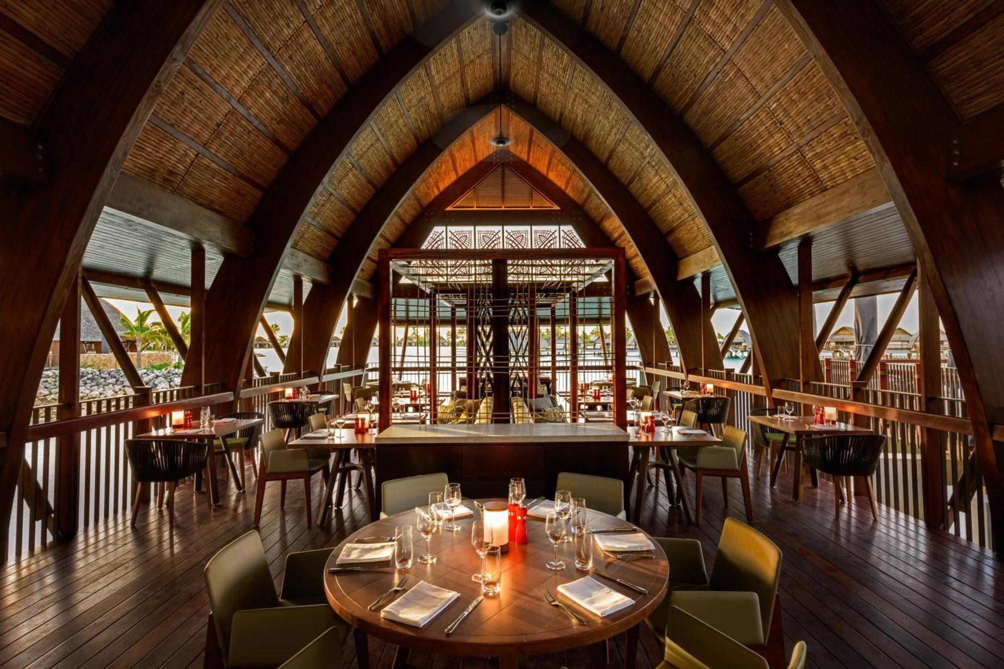 Fiji Marriott Resort Momi Bay Zewnętrze zdjęcie The interior of the restaurant